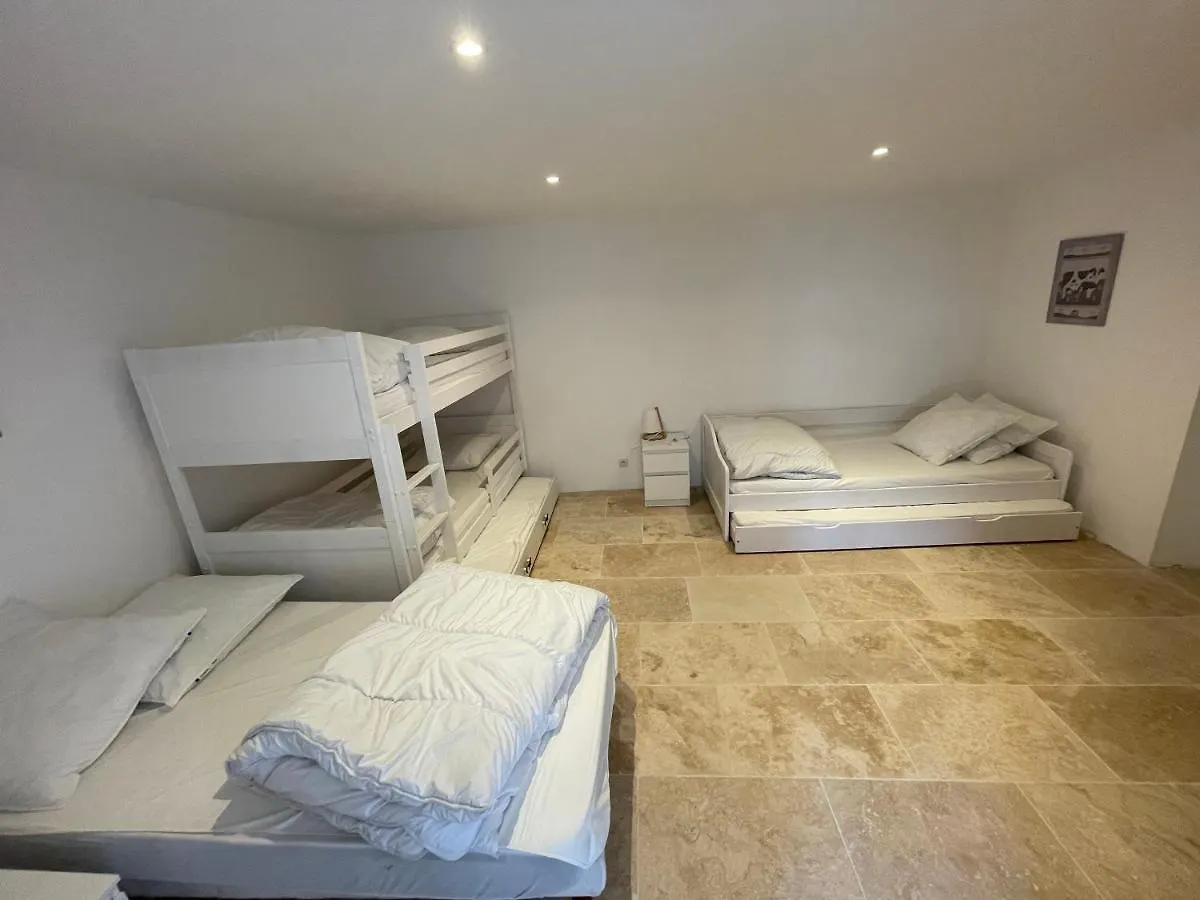 Villa Mas de charme avec piscine chauffée à Rosières Hébergement de vacances